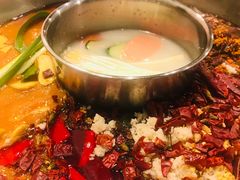 -周幺妹重庆老火锅(银泰城总店)