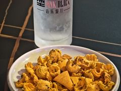 -粉墨特色菜·烧烤音乐酒馆