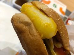 延边风味芝芝板烧鸡腿堡-麦当劳(民盈·国贸城店)