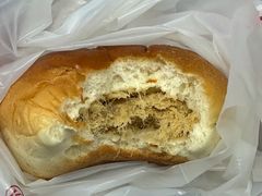 猪肉松粉面包-新侨三宝乐面包店(崇文门店)