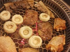 -炙忧烤肉屋(中国铁建广场店)