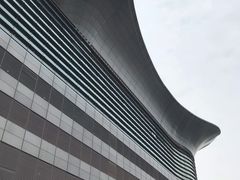 -上海跨国采购会展中心