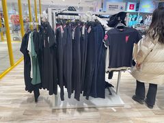 -BIGOFFS 超级折扣(仁恒伊势丹店)