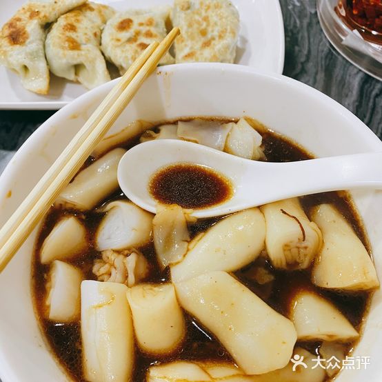 肥仔牛腩粉店