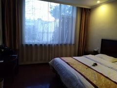 -怡莱酒店(青州宋城古城景区店)