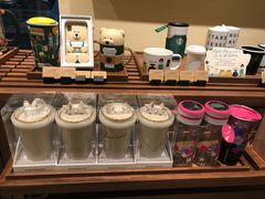 零售区-星巴克(郑州普罗旺世店)