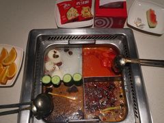 -海底捞火锅鲜切牛肉主题店(长寿路店)