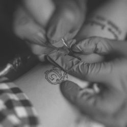 -明星刺青·洗纹身