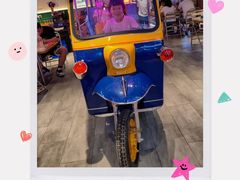 -YOGO优果密室逃脱(新佳丽广场店)
