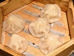 黑猪肉鲜虾小笼-杭儿风餐厅(来福士店)