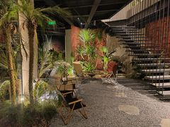 -J Create城市露营咖啡·简餐·宠物(上海动物园店)