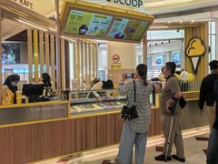 -Inside Scoop Suria KLCC