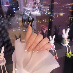 -米小兔美甲美睫