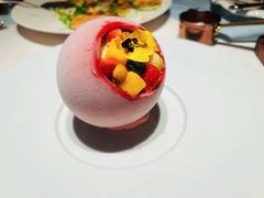 覆盆子水果冰淇淋气球-佐度王子扒房(西城红场店)