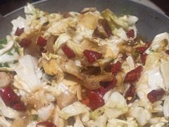 干锅手撕包菜-梁记粥铺(开元地中海店)