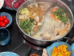 -老城鲜·小海鲜贝贝煲火锅(壹方城店)