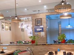 -钟掌勺忘不了地道湘菜(新天地假日广场店)