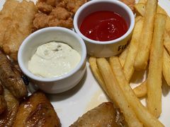 -菲滋意式餐厅(海宁银泰城店)
