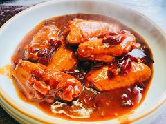 秘制翅中-佳佳麻辣烧菜馆