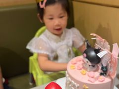 -海底捞火锅(金地广场生日主题店)