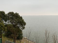 -上海滴水湖皇冠假日酒店