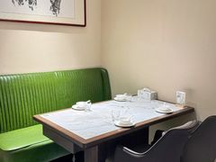 -高玛纳驴肉火烧(一世界店)