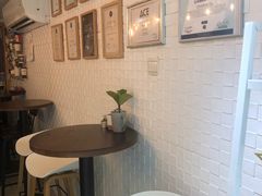 用餐区-COFFELIZ COFFEE