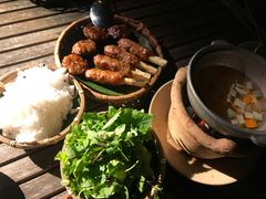 -Cau Go Vietnamese Cuisine