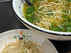 -杨记清芳牛肉拉面(宝龙广场店)