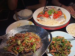 -湘阁里辣(东门茂业店)