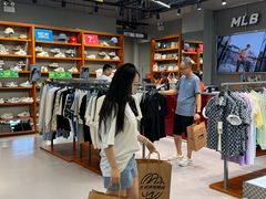 -五环Outlets(高新工厂店)