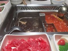 -海底捞火锅鲜切牛肉主题店(长寿路店)