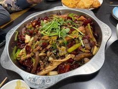 -龙顺园麻辣香锅(机场店)