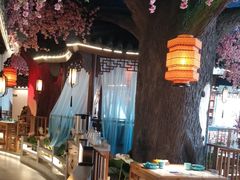 -荷塘秋月·本帮江浙菜(国权路店)