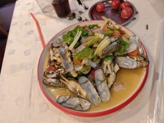 -海盗船. 龙虾烧烤. 酒馆