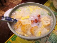 驰名艇仔粥-顺记冰室(宝华路店)