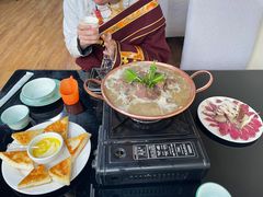 -藏味八珍特色火锅