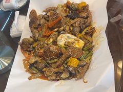 -东来菜馆•手抓海鲜家常菜•海鲜锅贴(鸽子窝店)