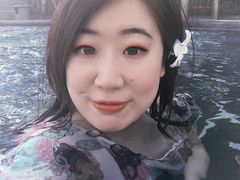 -腾冲洞山温泉村