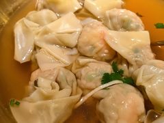 -荣记歡喜·馄饨铺(开发区振华购物中心店)