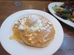 -Pancakes on the rocks(Darling Harbour)