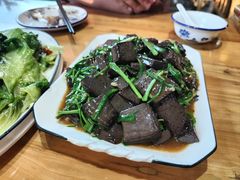 -侯记烧鸡楼