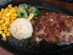 特制蒜香肉饼（定食）-铃木食堂(帽儿胡同店)