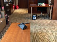 -上海浦东假日酒店