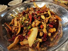 -休记光头香辣蟹干锅店(衣冠庙店)