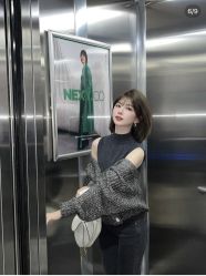 -变画·发型STUDIO