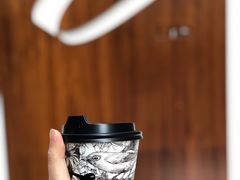 -Line 咖啡(石厦花园店)