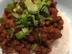 卤肉饭-度小月(百老汇美食街店)