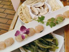 -山城年华老火锅(玉林店)