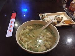 -东泰祥生煎馆(陕西南路店)